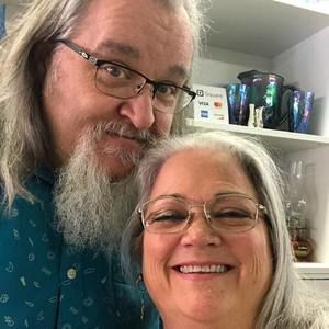 Meet your Posher, Howard